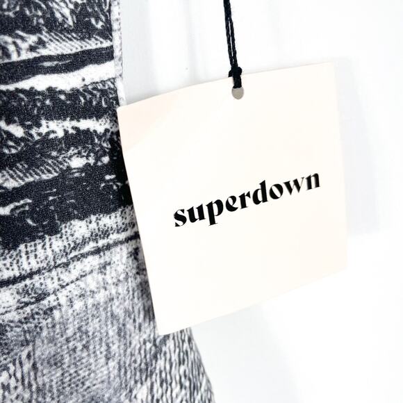 Superdown Ana Mini Dress Grey Printed Jersey Sleeveless Square Neck Bodycon Sz S - Picture 7 of 11